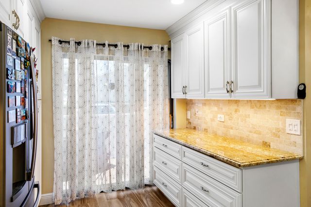 2641 Gately Drive W 2902, West Palm Beach, FL 33415