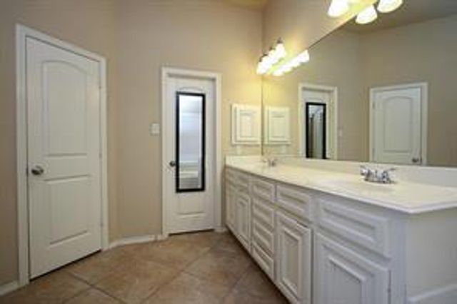 14822 Yellow Begonia Drive, Cypress, TX 77433