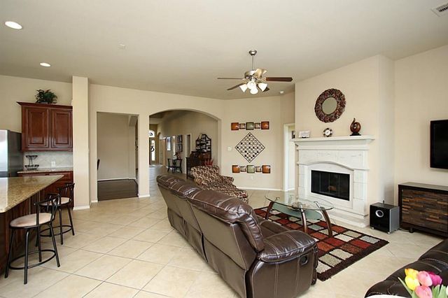 14822 Yellow Begonia Drive, Cypress, TX 77433