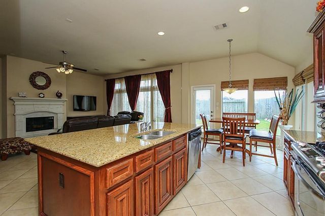 14822 Yellow Begonia Drive, Cypress, TX 77433