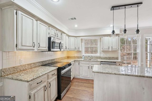 5618 Brookstone Drive NW, Acworth, GA 30101