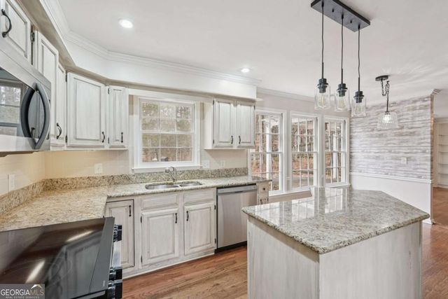 5618 Brookstone Drive NW, Acworth, GA 30101