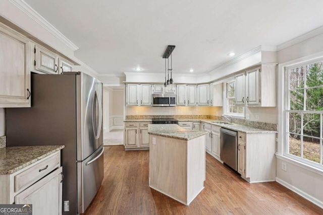 5618 Brookstone Drive NW, Acworth, GA 30101