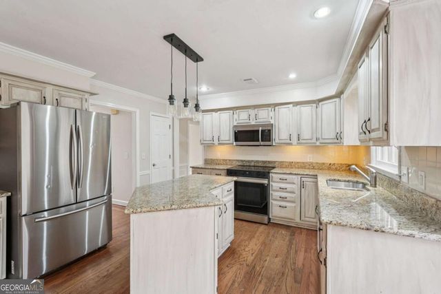 5618 Brookstone Drive NW, Acworth, GA 30101