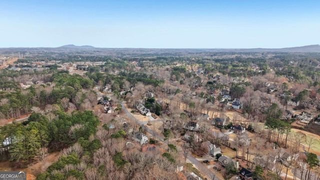 5618 Brookstone Drive NW, Acworth, GA 30101