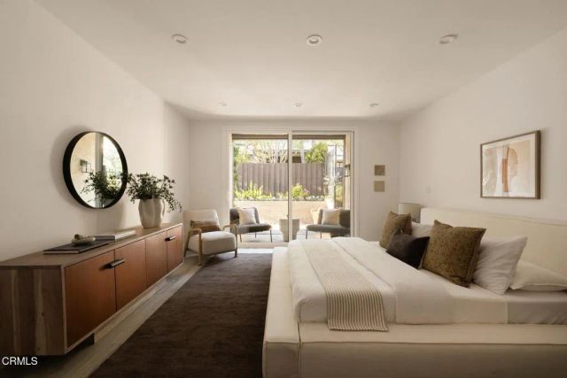 885 S Orange Grove Boulevard 23, Pasadena, CA 91105