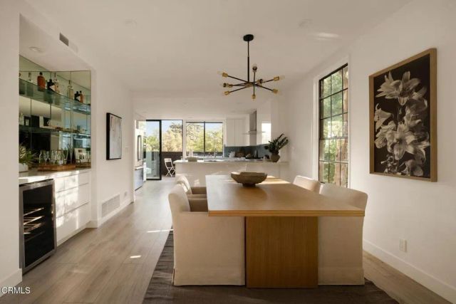 885 S Orange Grove Boulevard 23, Pasadena, CA 91105