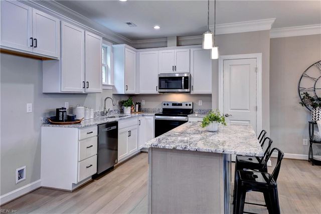5323 Salzman ST, Williamsburg, VA 23188