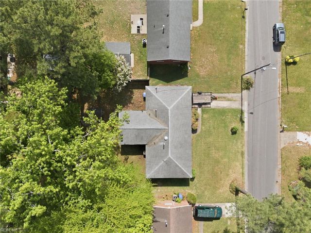1109 Santeetlah AVE, Chesapeake, VA 23325