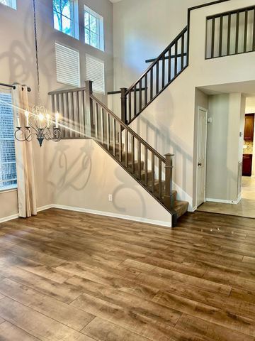14 Legend Hollow Court, Spring, TX 77382