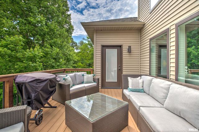 918 S COPPERPOINT Drive, Dunlap, IL 61525