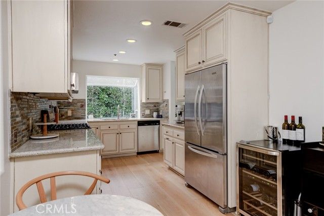 1924 Ruhland Avenue B, Redondo Beach, CA 90278