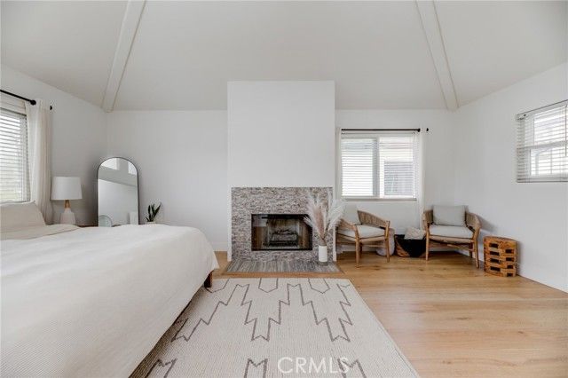 1924 Ruhland Avenue B, Redondo Beach, CA 90278