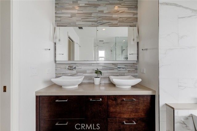 1924 Ruhland Avenue B, Redondo Beach, CA 90278