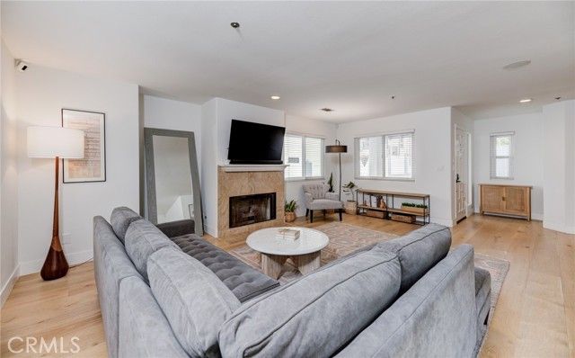 1924 Ruhland Avenue B, Redondo Beach, CA 90278