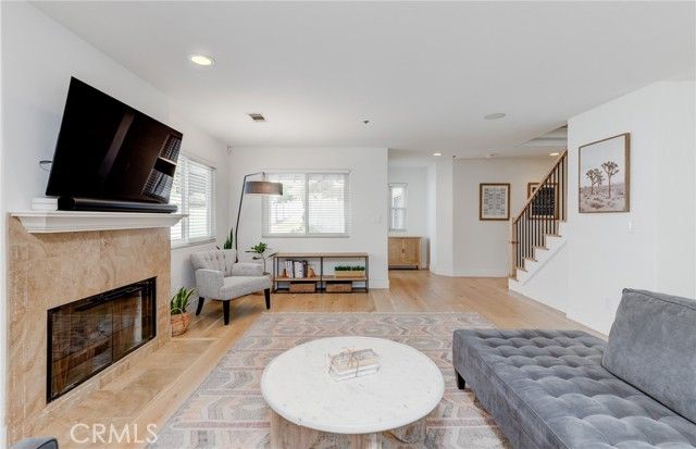 1924 Ruhland Avenue B, Redondo Beach, CA 90278