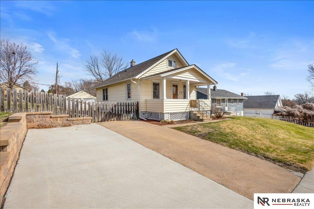 3528 Madison Street, Omaha, NE 68107