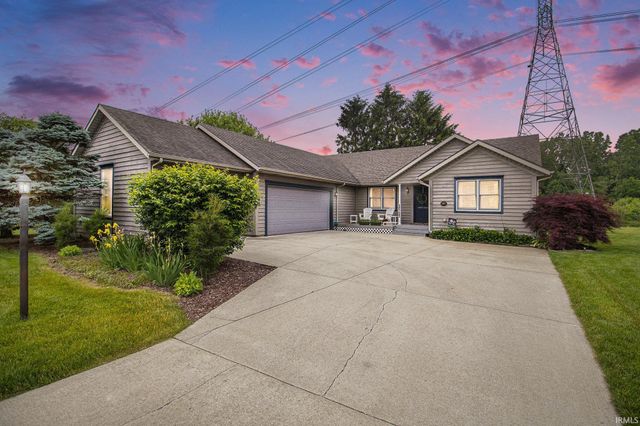 52123 Evard Drive, Granger, IN 46530