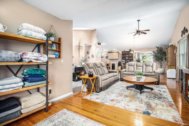 52123 Evard Drive, Granger, IN 46530