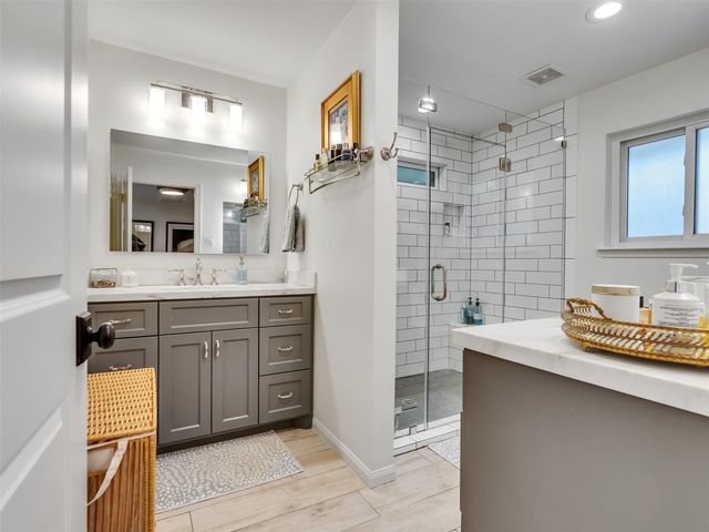 7727 Meadowvale Drive, Houston, TX 77063