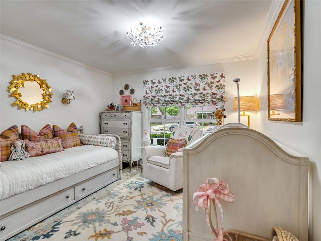 7727 Meadowvale Drive, Houston, TX 77063