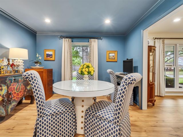 7727 Meadowvale Drive, Houston, TX 77063