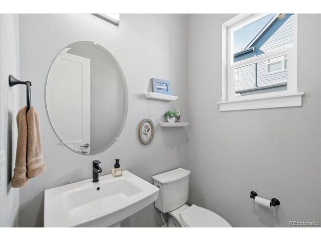 12381 W 51st Ave, Wheat Ridge, CO 80033