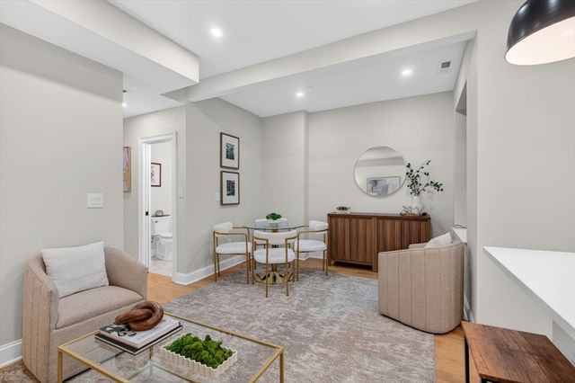 5 Garden Court St. 3, Boston, MA 02113