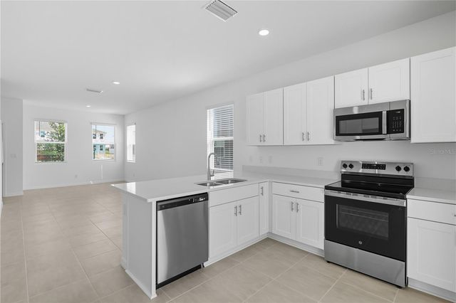 16530 SAN NICOLA PLACE, Bradenton, FL 34211