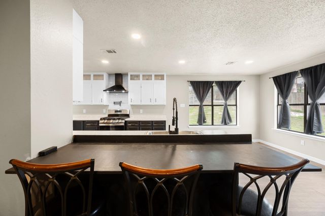 406 Bowen CIR, Copperas Cove, TX 76522