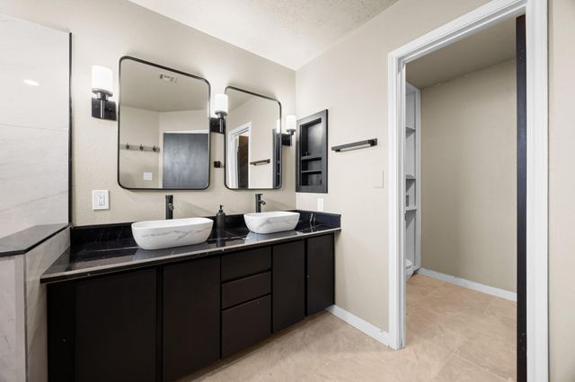 406 Bowen CIR, Copperas Cove, TX 76522