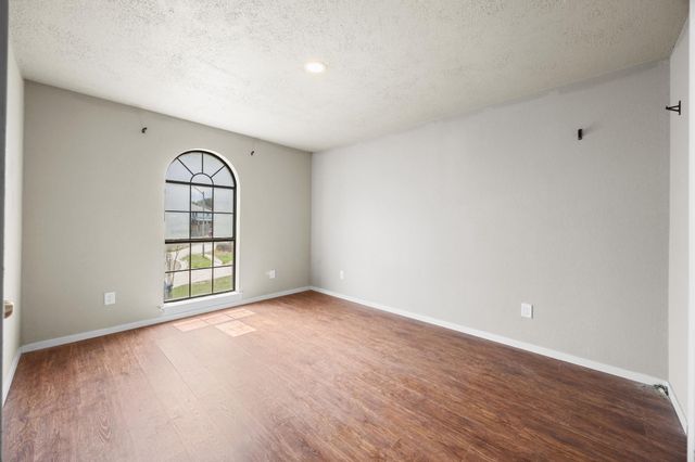 406 Bowen CIR, Copperas Cove, TX 76522