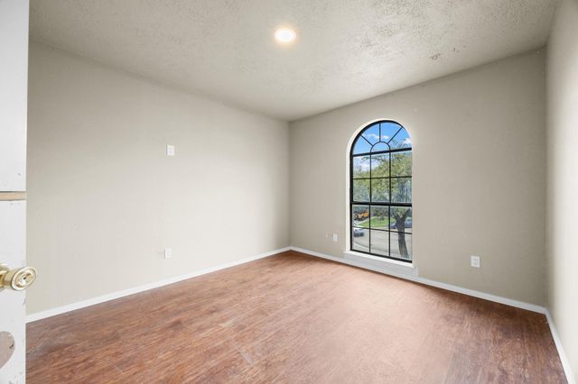 406 Bowen CIR, Copperas Cove, TX 76522