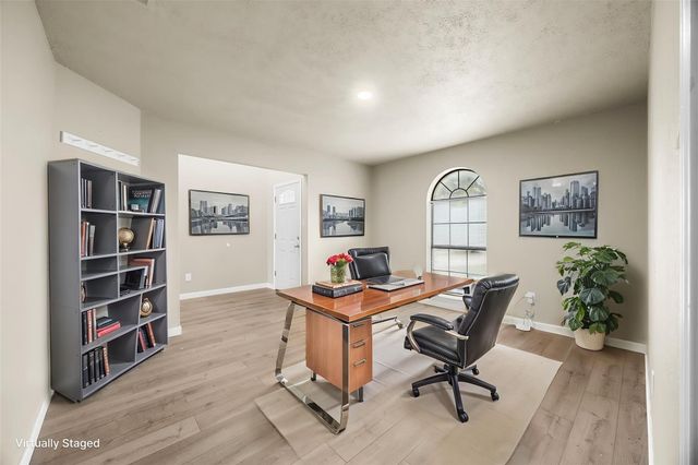 406 Bowen CIR, Copperas Cove, TX 76522