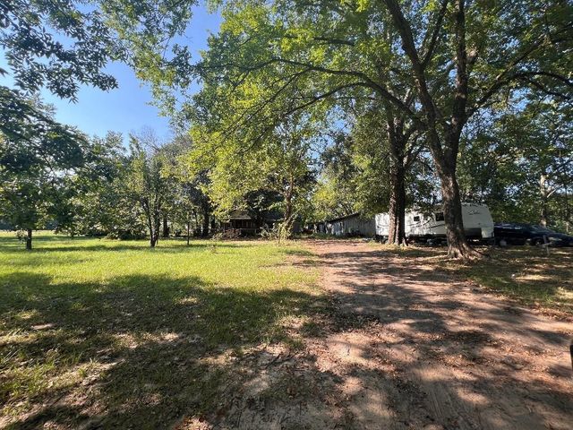 225 CR 304, Carthage, TX 75633