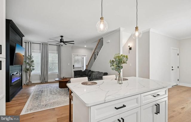 1568 DOLLY DR, Vineland, NJ 08361