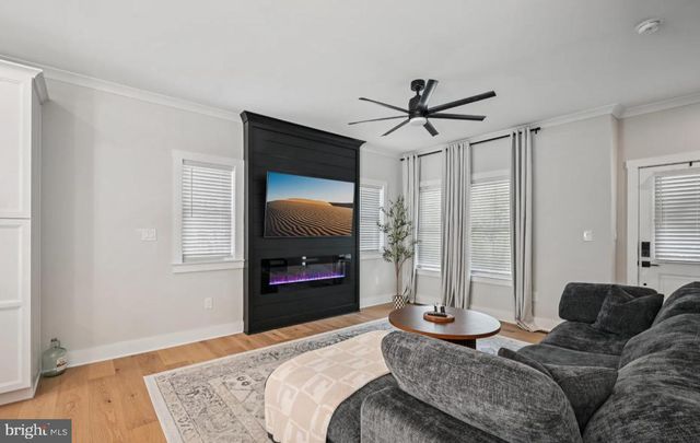 1568 DOLLY DR, Vineland, NJ 08361