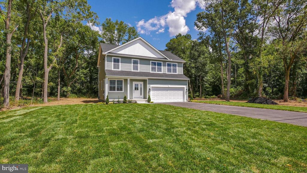 1568 DOLLY DR, Vineland, NJ 08361