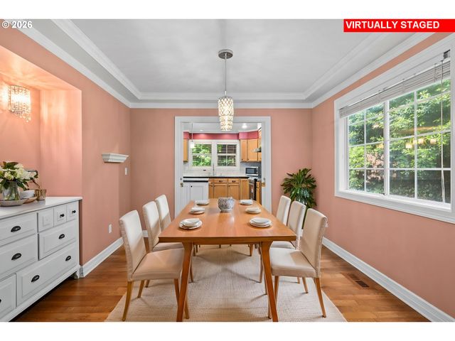 13217 Se BLACKBERRY Cir, Portland, OR 97236