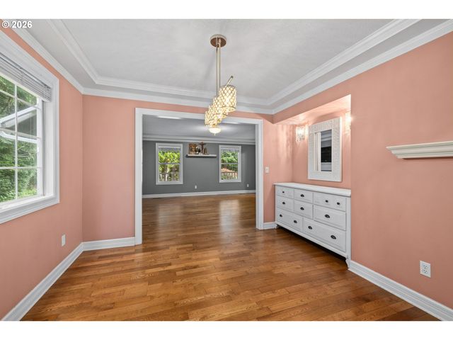 13217 Se BLACKBERRY Cir, Portland, OR 97236