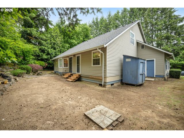 13217 Se BLACKBERRY Cir, Portland, OR 97236