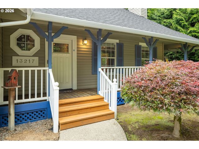 13217 Se BLACKBERRY Cir, Portland, OR 97236