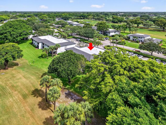 17 Southport Lane E, Boynton Beach, FL 33436