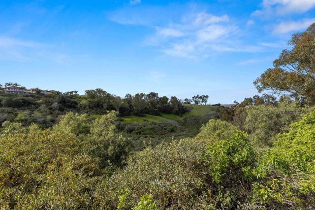 741 Vista Grande Way 313, Oceanside, CA 92057