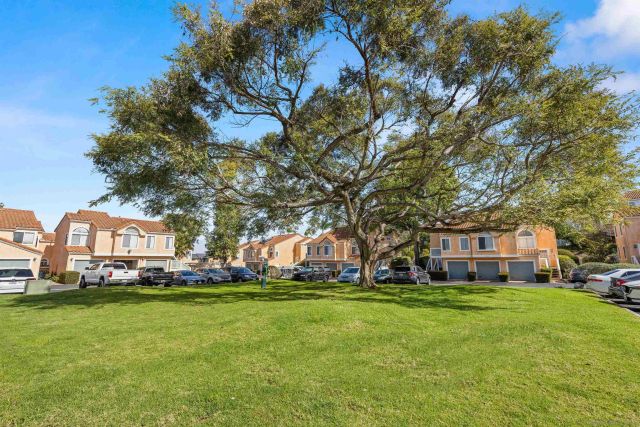 741 Vista Grande Way 313, Oceanside, CA 92057