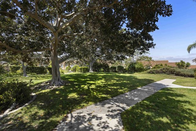 741 Vista Grande Way 313, Oceanside, CA 92057