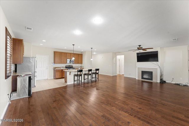 654 St Andrews Drive, Dayton, NV 89403