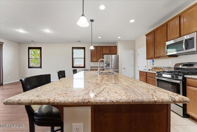 654 St Andrews Drive, Dayton, NV 89403