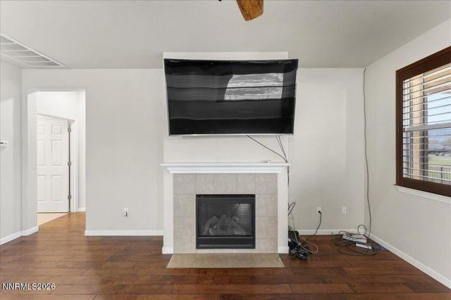 654 St Andrews Drive, Dayton, NV 89403