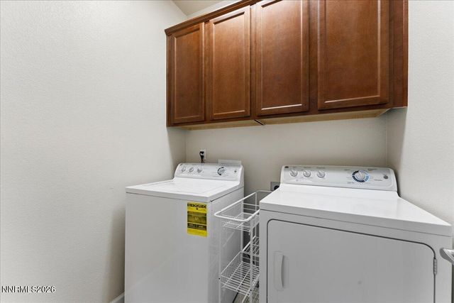654 St Andrews Drive, Dayton, NV 89403